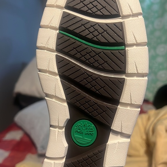 Never worn just got u need - Picture 4 of 4